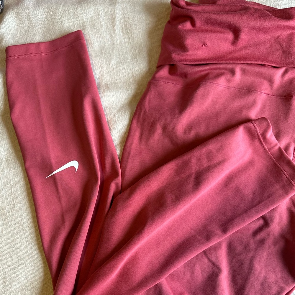 Nike Maternity leggings pink